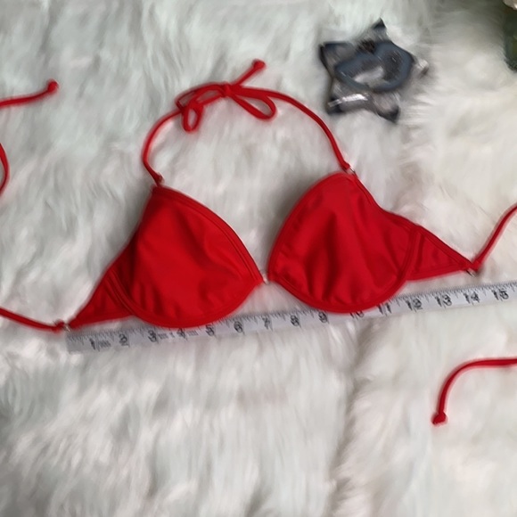 Red Bikini Top Size Small  Underwire - Picture 3 of 7